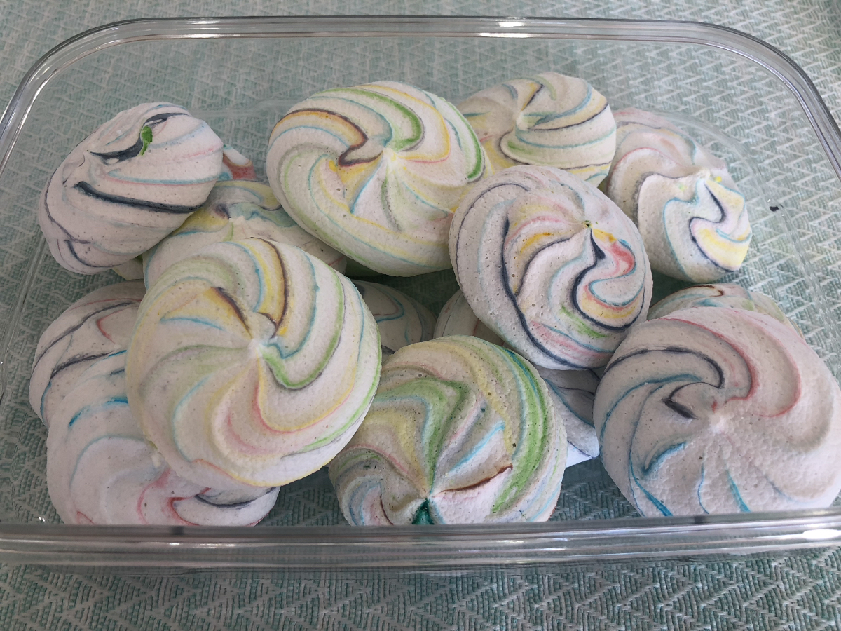 Vegan Rainbow Meringue